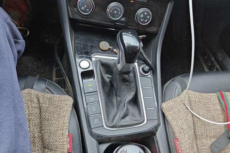 Used Volkswagen Sagitar 2022 280TSI DSG Flyover Edition
