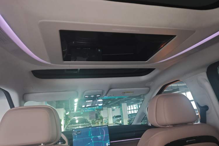 Used XPeng X9 2024 610 Long-Range Max
