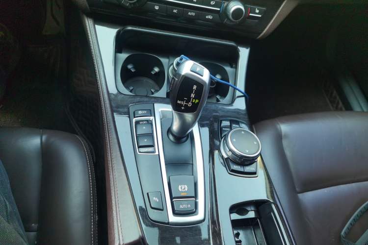 Used BMW 5 Series 2017 525Li Luxury Design Package
