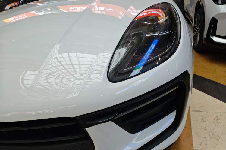 Used Porsche Macan 2022 Macan 2.0T
