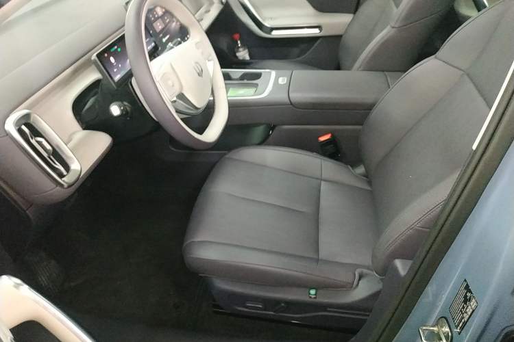 Used Leapmotor B01 2025 550 LiDAR Edition Left Front Seat