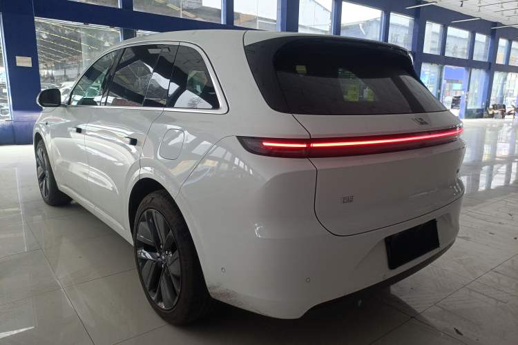 Used Li Auto L6 2024 Pro Model Rear Left 45 Deg