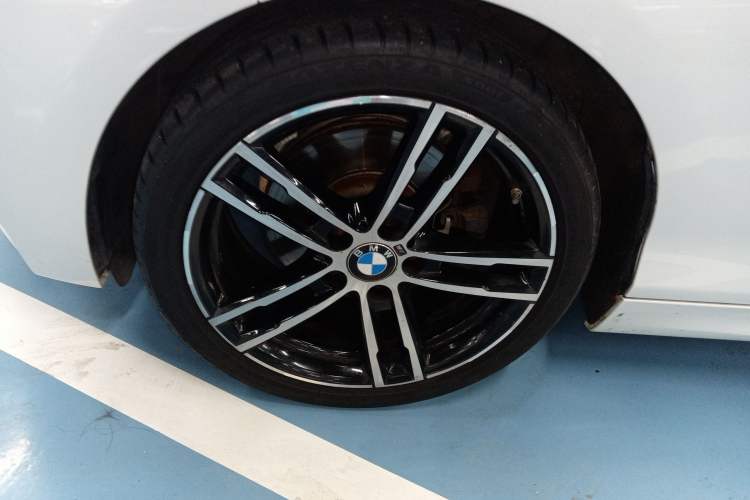 Used BMW 2 Series (Import) 2019 225i Convertible Coupe Luxury Edition M Sport Package
