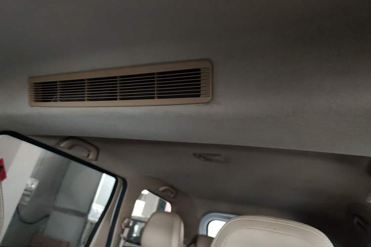 Used Wuling Hongguang 2018 1.5L S Comfort Model L2B Headliner