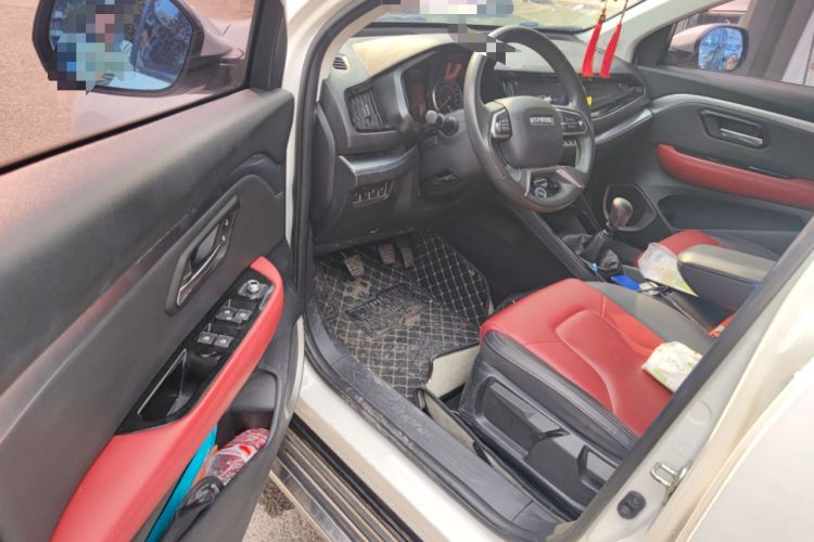 Used Haval H2s 2017 Blue Label 1.5T Manual Elite Model Driver Seat