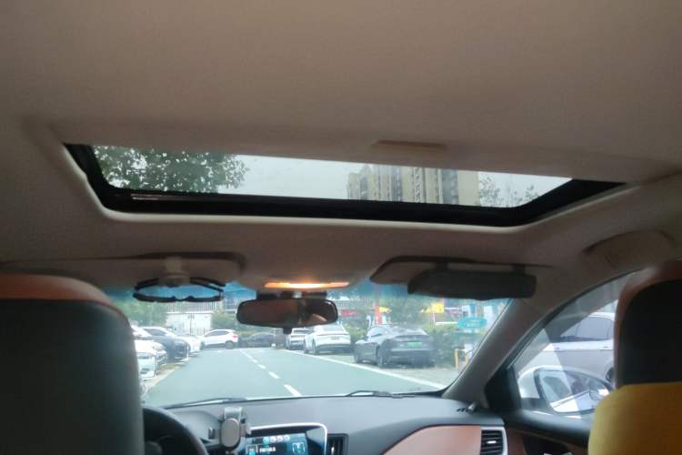 Used Chevrolet Cavalier 2016 1.5L Automatic Xinsong Edition Headliner