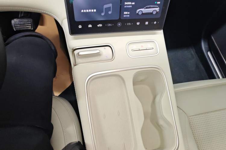 Used Nio ES6 2024 75 kWh