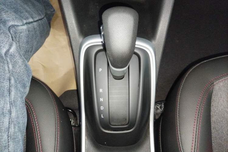 Used Chevrolet Trax 2019 Redline 335T CVT Top-Tier Model China VI Standard