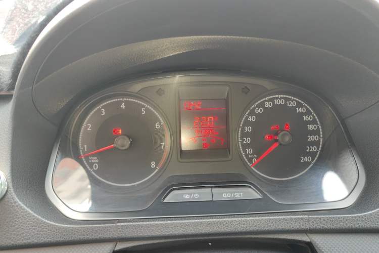 Used Volkswagen Jetta 2017 1.4L Manual Fashion Edition