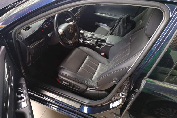 Used Lexus ES 2015 200 Elite Edition
