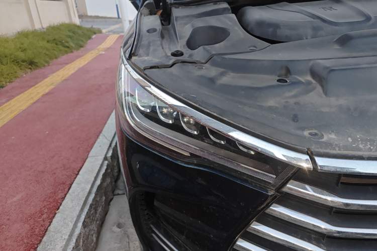 Used BYD Song MAX 2018 1.5T Automatic Smart Connect Luxury 7-Seater