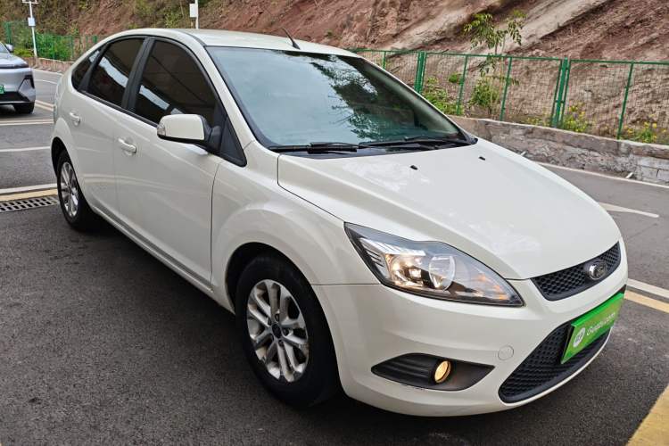 Used Ford Focus 2013 Hatchback Classic 1.8L Manual Base Model