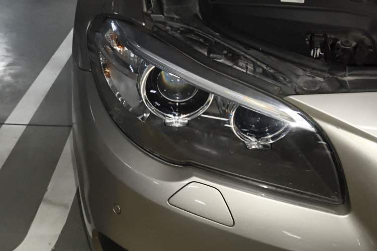 Used BMW 5 Series 2015 520i Elegant Edition