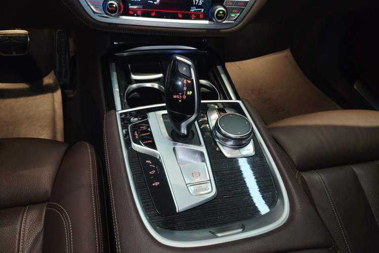 Used BMW 7 Series 2018 730Li Leading Model M Sport Package