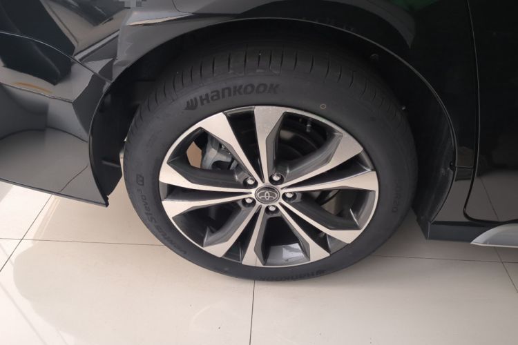 Used Toyota Granvia 2024 2.5L Hybrid Prestige PLUS Edition