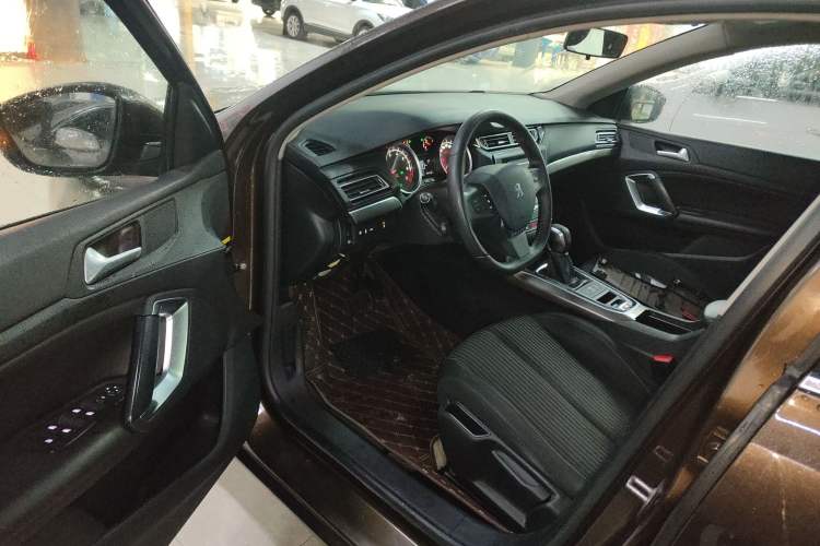 Used Peugeot 408 2014 1.8L Automatic Luxury Edition