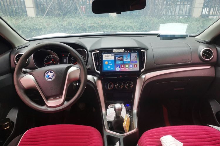 Used Venucia T70 2016 1.6L Manual Ruixing Edition