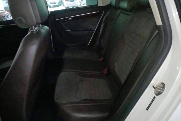 Used Volkswagen Magotan (Import) 2012 Travel Edition 2.0 TSI Comfort Version
