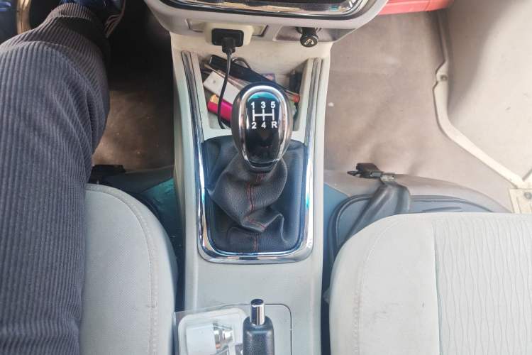 Used Jinbei New Hiace X30L 2016 1.5L Wealth Edition DLCG14 Gear Lever