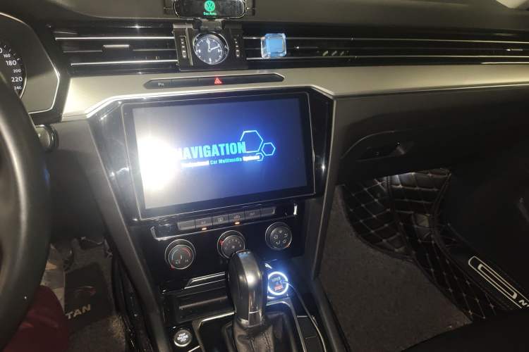 Used Volkswagen Magotan 2019 330TSI DSG Leading Model China VI Standard