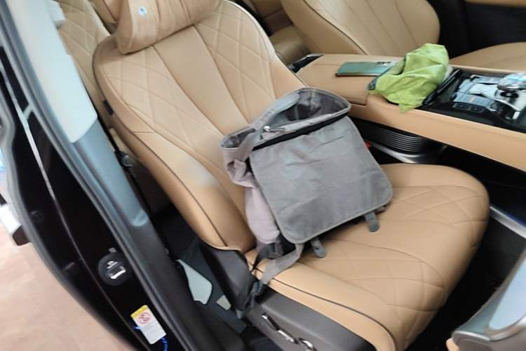 Used Denza D9 2024 EV 620 Premium Model
