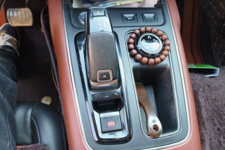 Used Citroen C5 AIRCROSS 2017 380THP Luxury Model Gear Lever