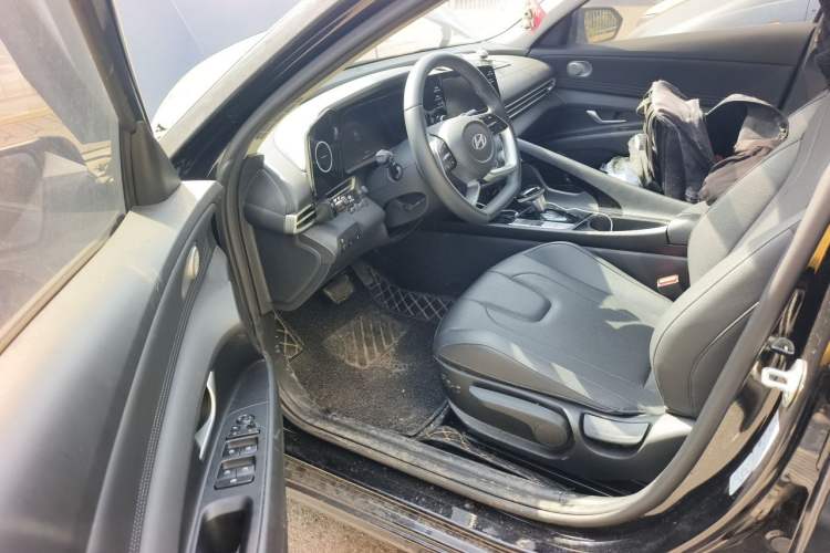 Used Hyundai Elantra 2023 1.5L CVT GLX Elite Edition
