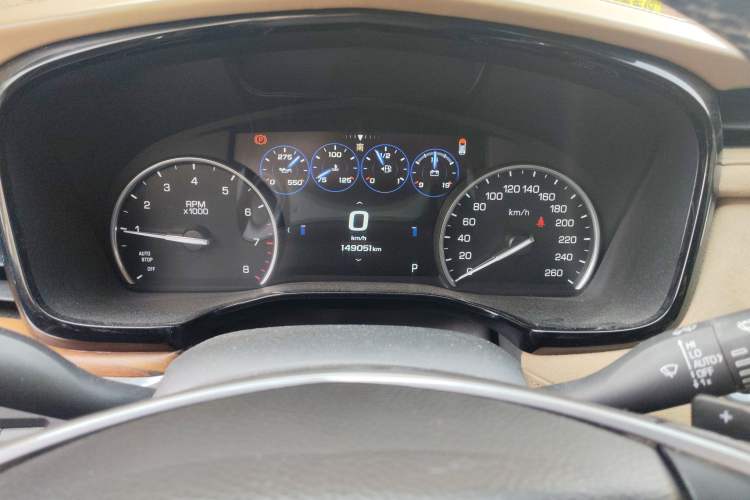 Used Cadillac XT5 2016 28T 4x4 Platinum Edition
