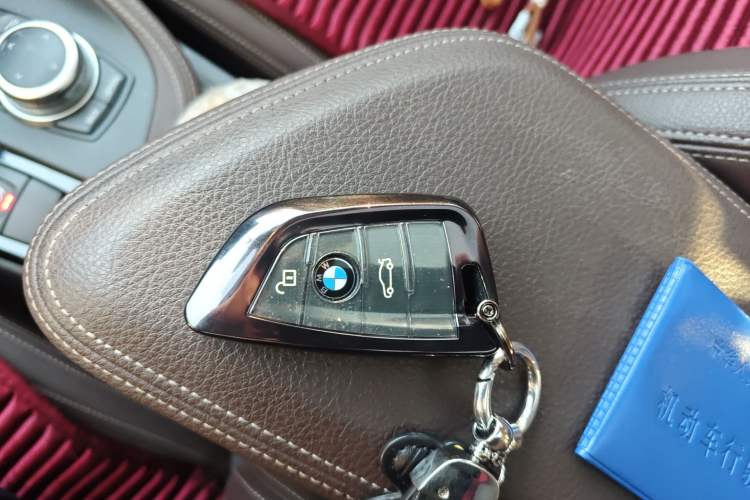 Used BMW X2 2021 sDrive25i Leading Model M Sport Package Vehicle Key