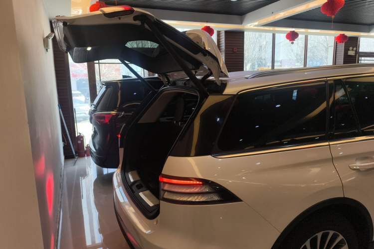 Used Lincoln Aviator 2020 3.0T V6 Four-Wheel Drive Premium Edition
