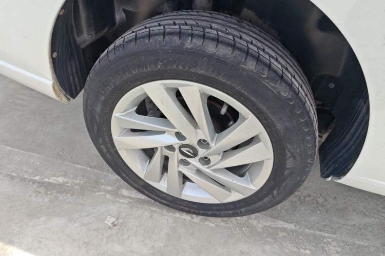 Used Jetta VA3 2019 1.5L Automatic Enjoyment Edition Exterior 5