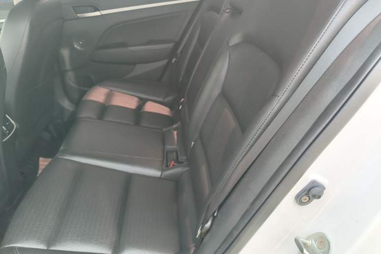 Used Hyundai Elantra (6th Generation / Lingdong) 2020 1.5L CVT Smart & Stylish – Elite Version Left Rear Seat