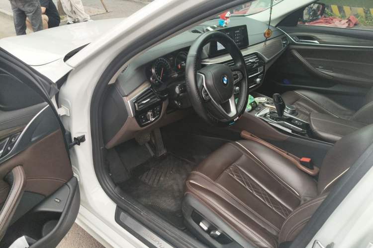 Used BMW 5 Series 2018 Revised Version 530Li Leading Edition Luxury Package
