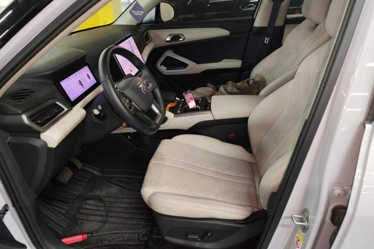 Used BYD Yuan UP 2025 Intelligent Driving Version 401 km Beyond-Range Edition