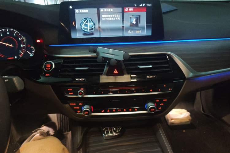 Used BMW 5 Series 2018 530Li Leading Edition Luxury Package
