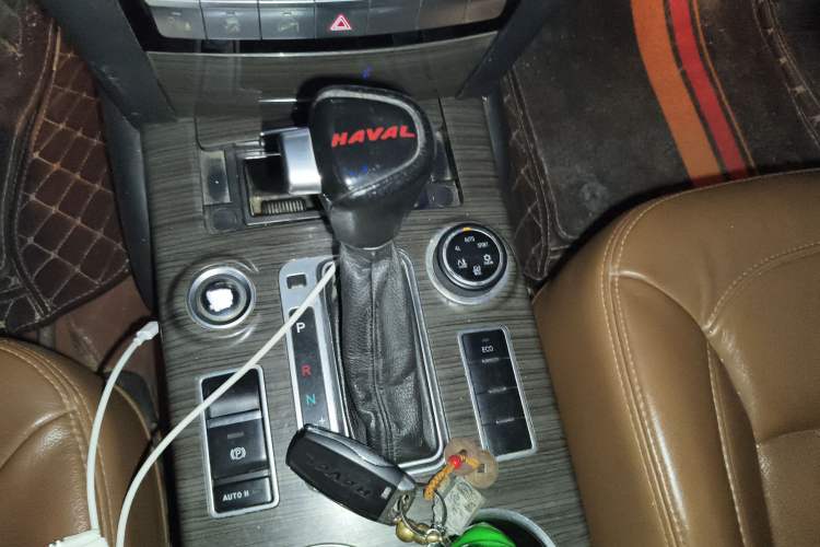 Used Haval H9 2015 2.0T Four-Wheel Drive Luxury 7-Seater