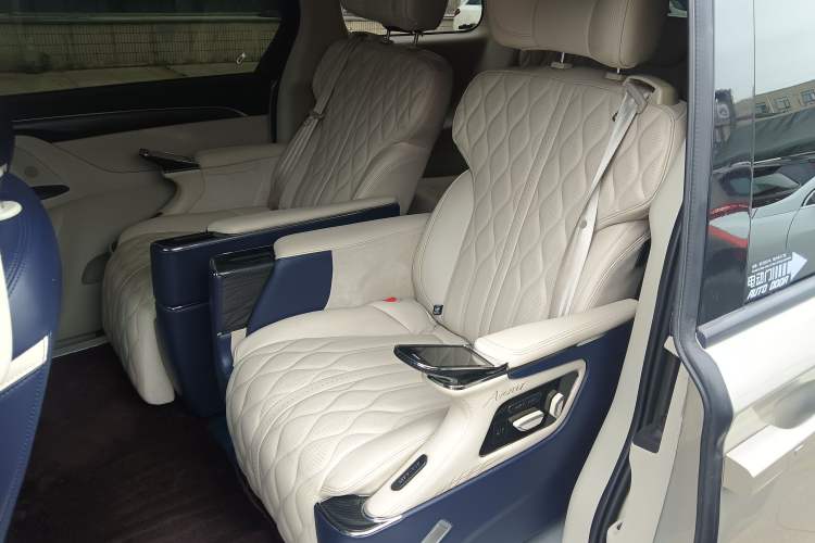 Used Buick GL8 2020 ES Land Cruiser 653T Comfort Edition