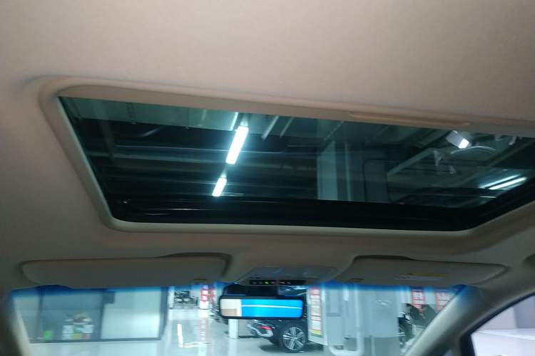 Used Buick GL8 2023 ES Lu Zun Deluxe Model