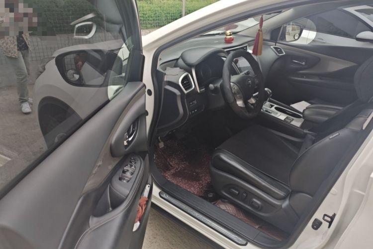 Used Nissan Murano 2019 2.5L XL Two-Wheel Drive Smart Connect Luxury Edition China VI Standard