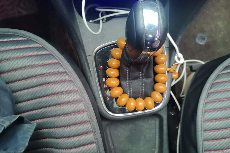 Used Volkswagen Polo 2014 1.6L Cross Polo Automatic
