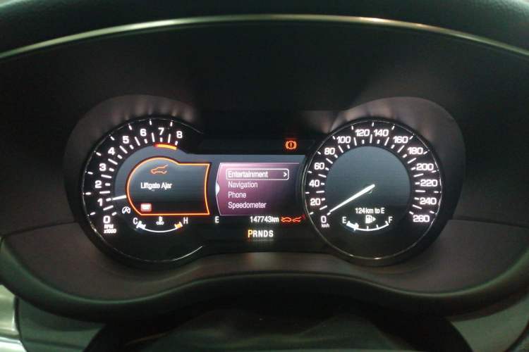 Used Lincoln MKC 2017 2.0T Two-Wheel Drive Deluxe Edition