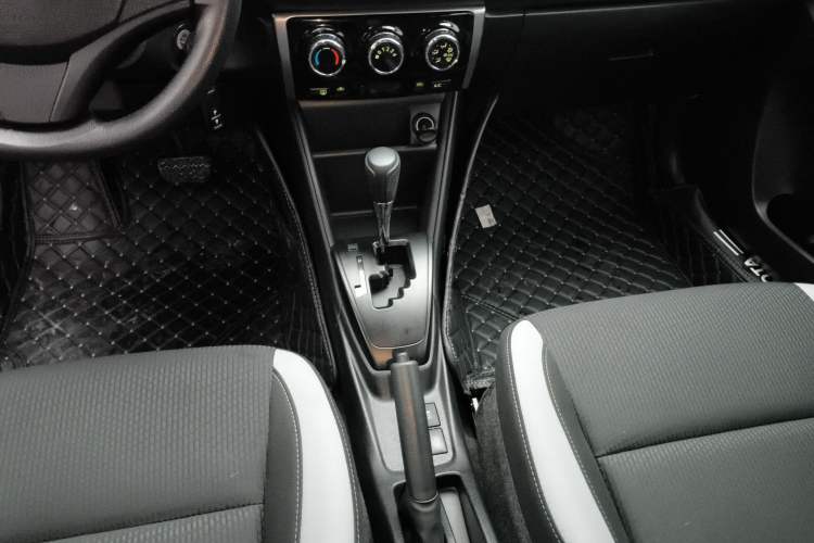 Used Toyota YARiS L Zhi Xuan 2021 X-Trail 1.5L CVT Leading Edition