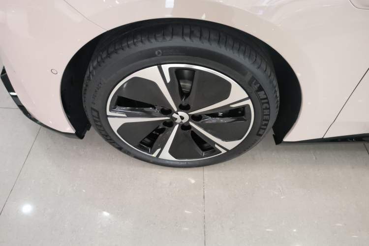 Used Nio ET5T 2025 75 kWh Touring