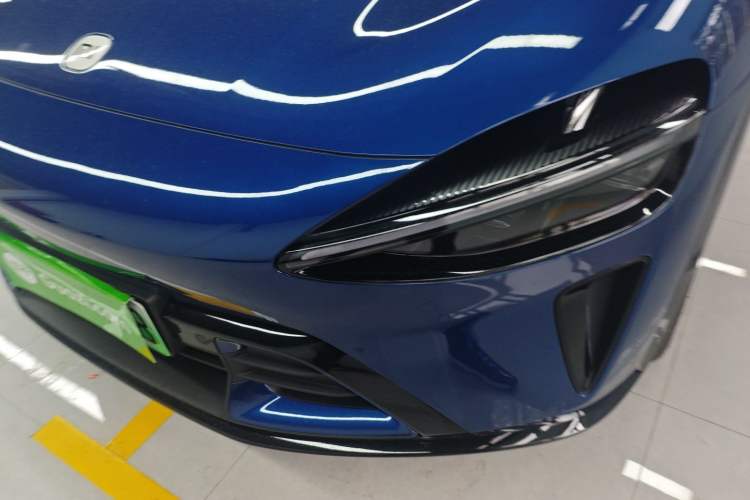 Used Xiaomi Auto YU7 2025 Ultra-Long Range High-Performance All-Wheel-Drive Max Edition