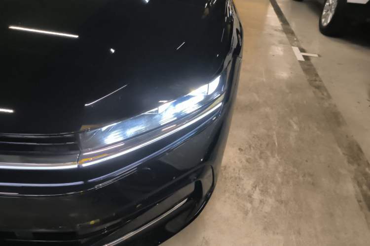 Used Volkswagen Magotan 2024 380TSI DSG Prestige Edition DaMai Package Left Front Headlight