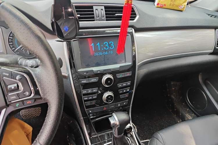 Used Haval H2 2017 Red-Label 1.5T Automatic Two-Wheel Drive Luxury Model