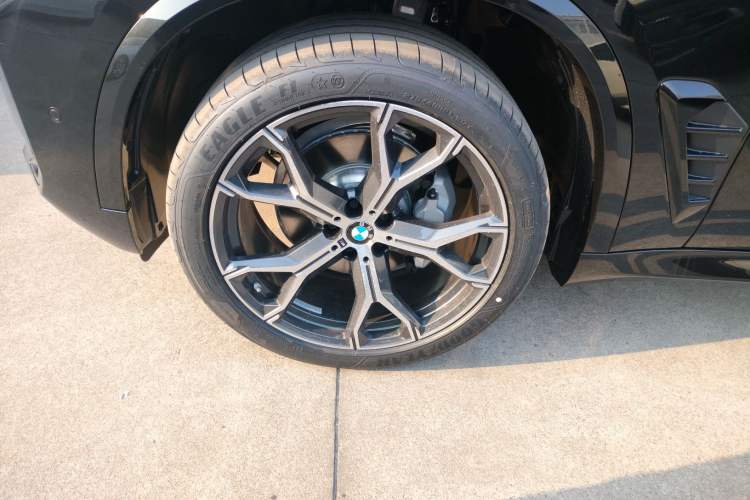 Used BMW X5 2026 Model, Facelifted xDrive 30Li Premium M Sport Night Package