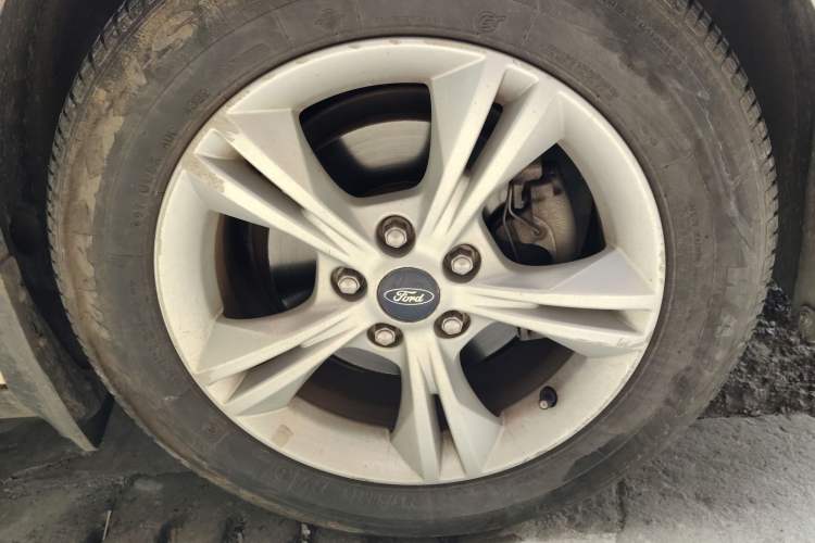 Used Ford Focus 2015 Sedan 1.6L Manual Comfort Model