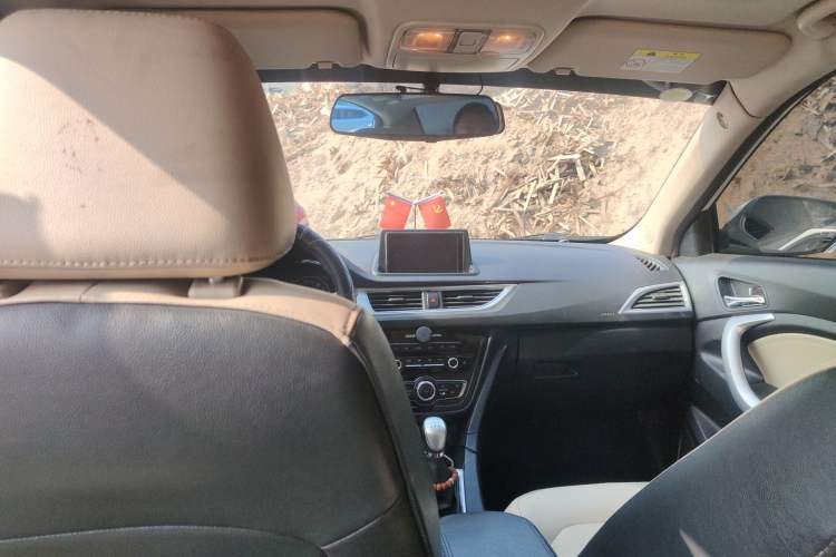 Used CHANGAN Alsvin V7 2016 1.6L Manual Enjoyment Model China V Standard Headliner