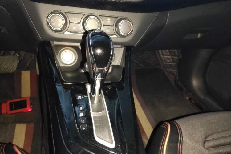 Used Nissan Lannia 2020 1.6L CVT Smart Connect Smart Cool Edition